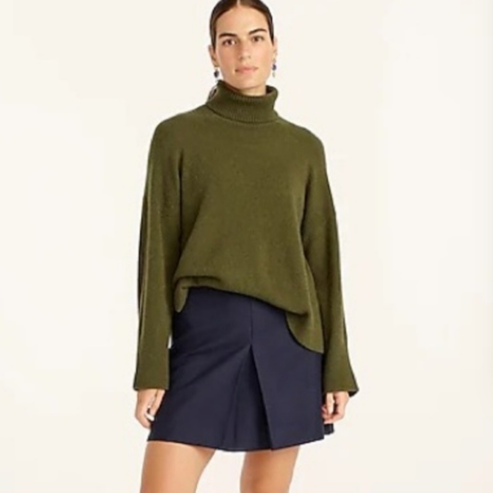 J. Crew Turtleneck sweater in Supersoft yarn in  Huntington green